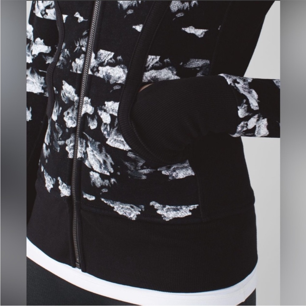 Lululemon Scuba Hoodie II Dream Rose Stripe | Neutral Blush Black | Size 6 - Picture 5 of 12